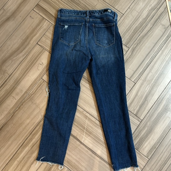 Kut from the Kloth Reese button fly raw hem jeans 4 - Picture 7 of 7